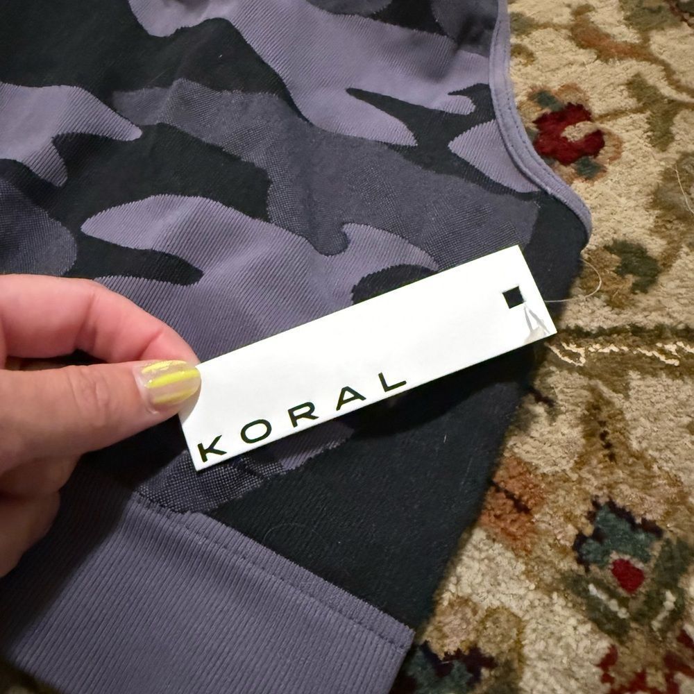 Koral Grey Camo‎ Sports Bra NWT - Picture 3 of 6